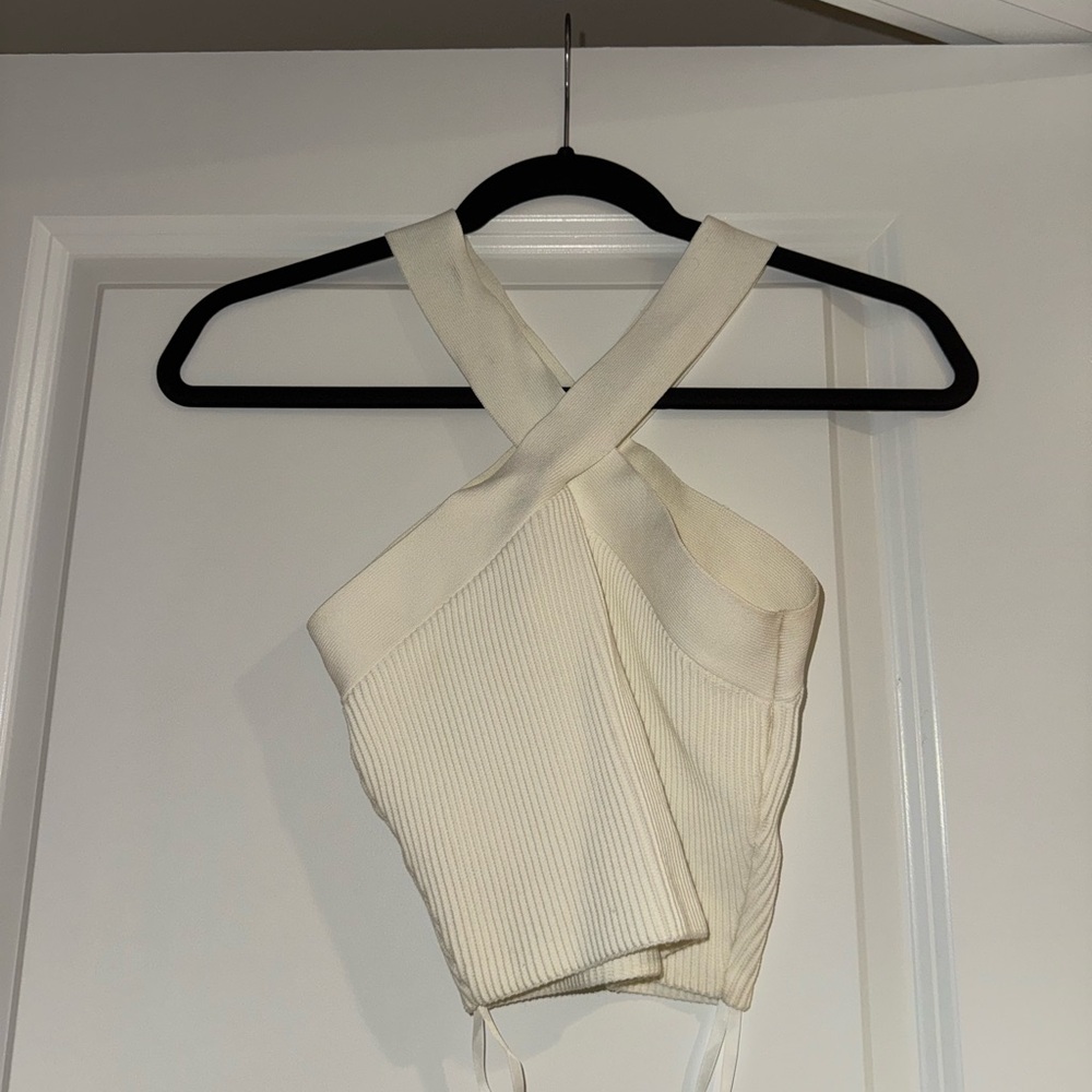 Aritzia Babaton Sculpt Knit in White